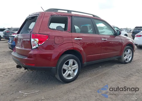 2010 Subaru Forester 2.5X Premium z USA, uszkodzony, nr VIN JF2SH6CC1AH774496